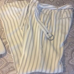 🆕 White House Black Market Pants